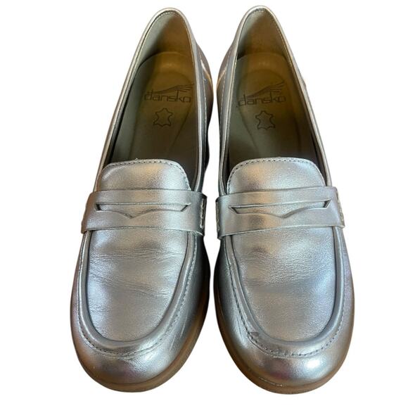 Dansko Danica Silver Leather Slip On Chunky Penny Loafer Size 6/36 - Picture 2 of 11